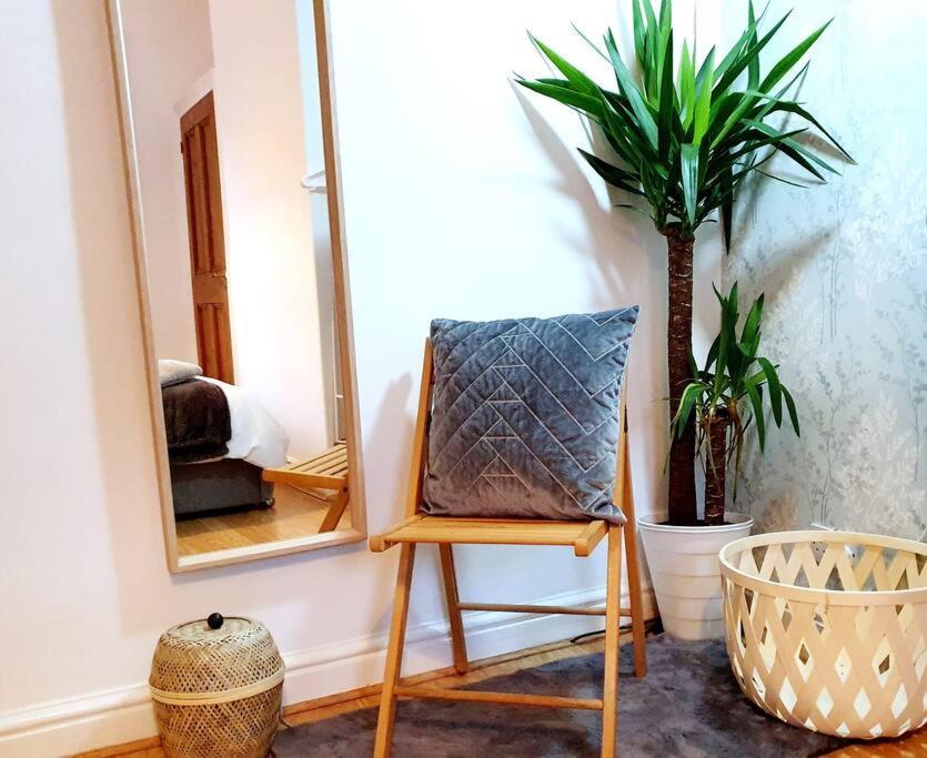 Little Cosy Getaway - York Villa Ngoại thất bức ảnh