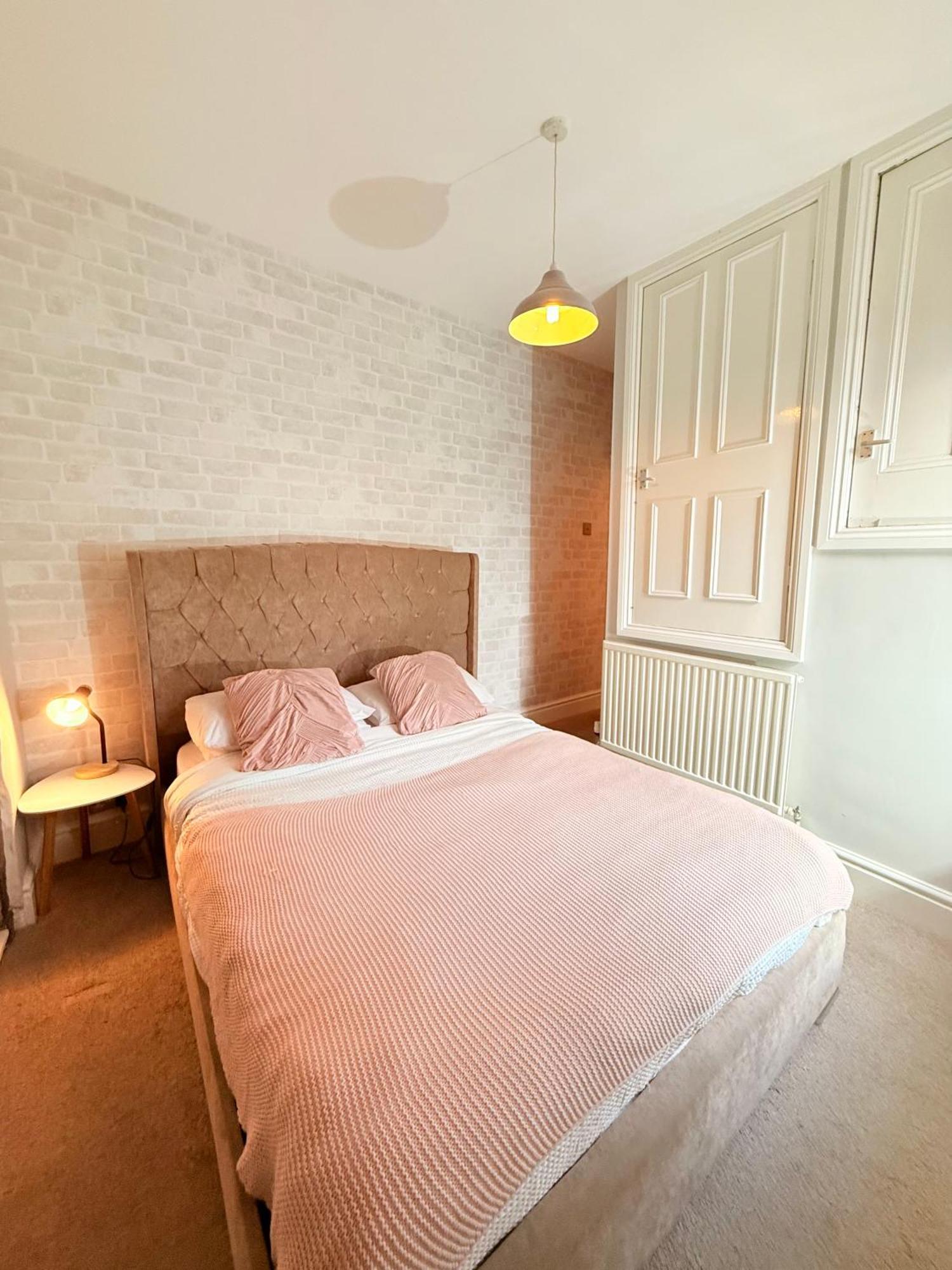 Little Cosy Getaway - York Villa Ngoại thất bức ảnh